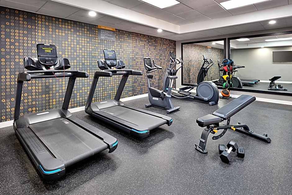 La Quinta Inn & Suites by Wyndham Thousand Oaks Newbury Park