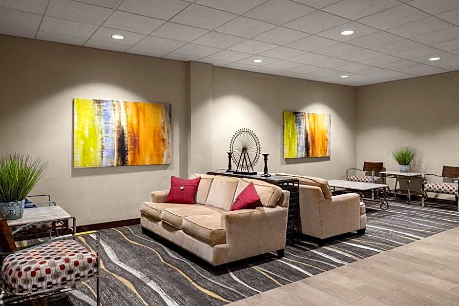 AmericInn by Wyndham Rochester Near Mayo Clinic