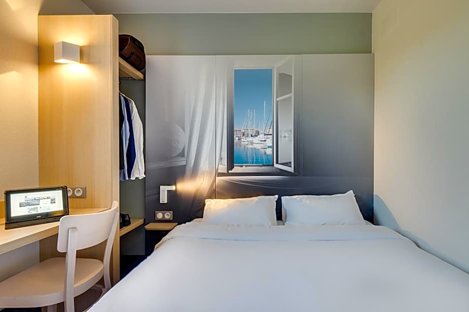 B&B HOTEL FREJUS Puget-sur-Argens