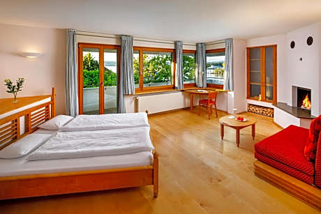 Junior Suite with Balcony