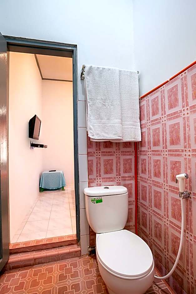 OYO 2903 Putri Residence Syariah