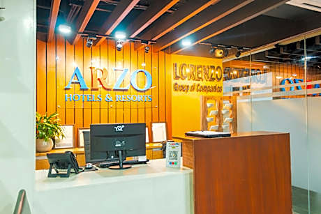 Arzo Hotel Premier