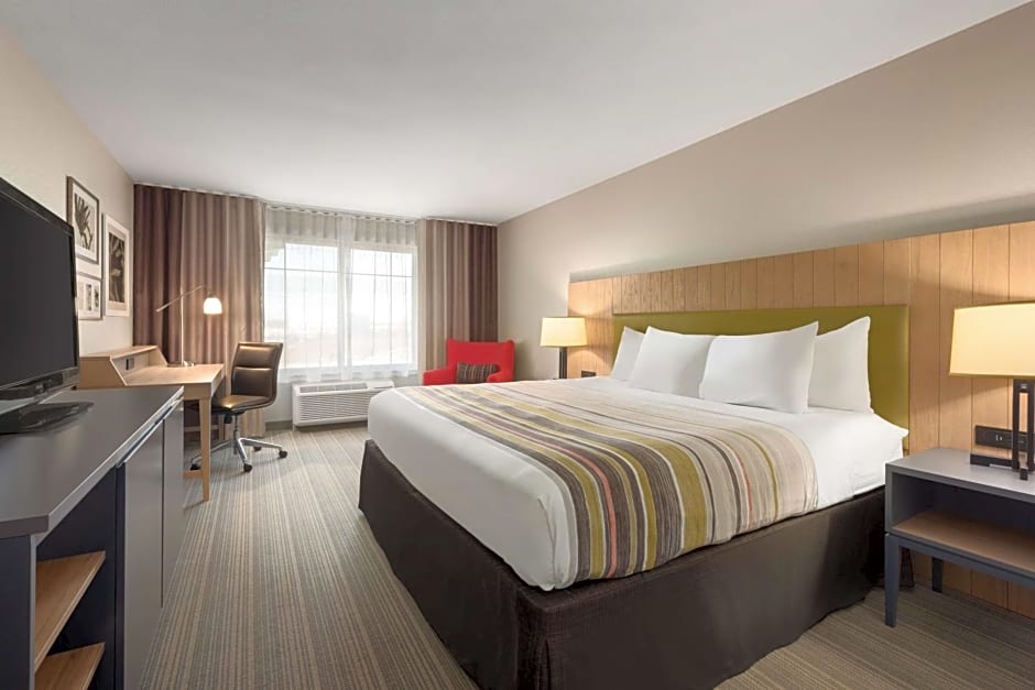 Country Inn & Suites by Radisson, Madison West, WI