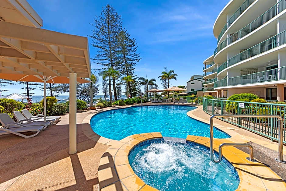 The Norfolks on Moffat Beach