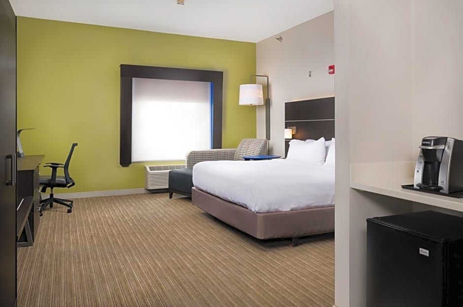 Holiday Inn Express Independence - Kansas City