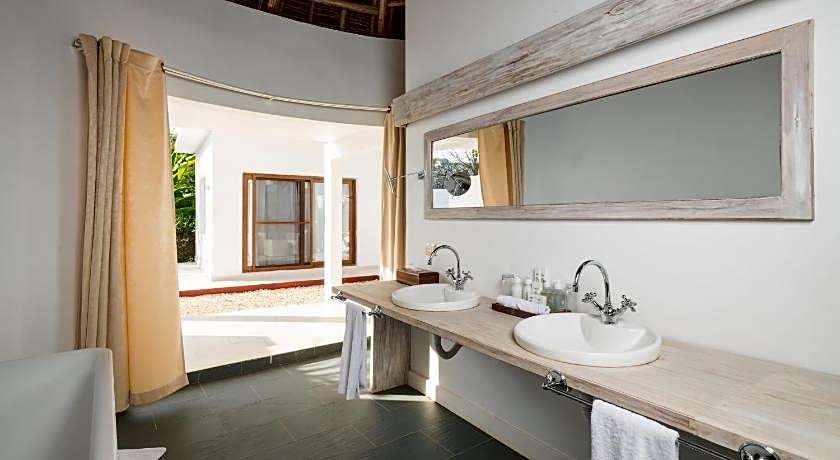 Gold Zanzibar Beach House And Spa Hotel