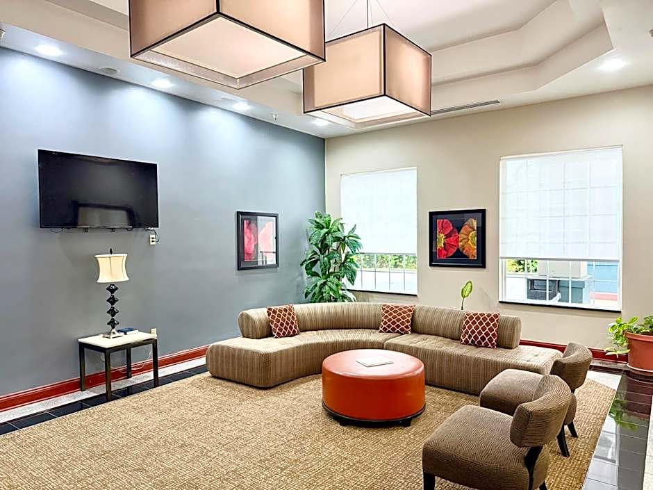 Quality Inn & Suites Greenville I-65