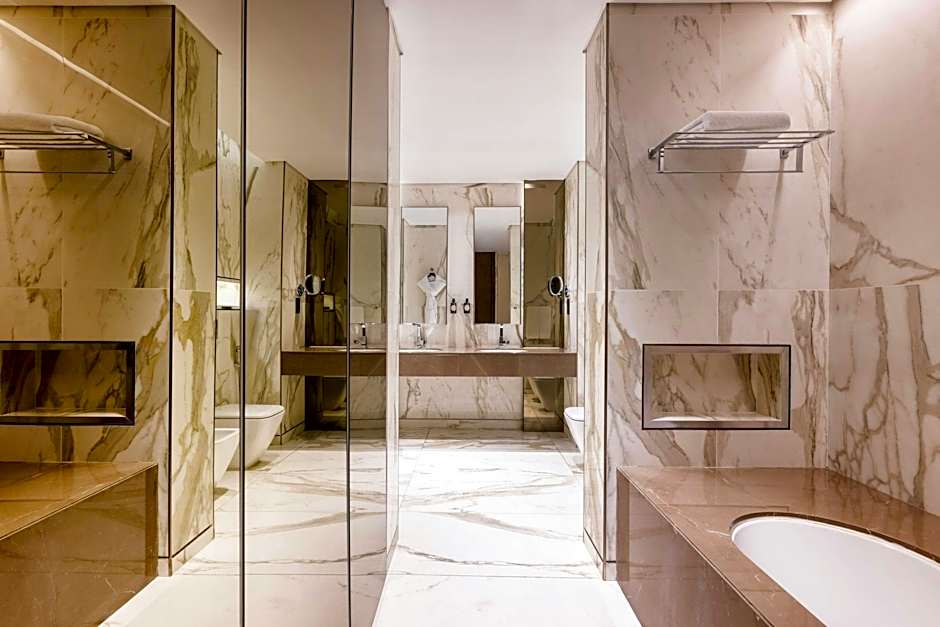 Agora, Doha, Autograph Collection