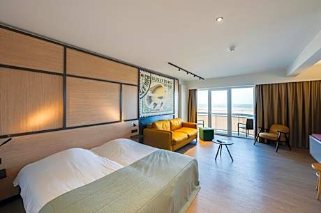 Twin Room with Sea View