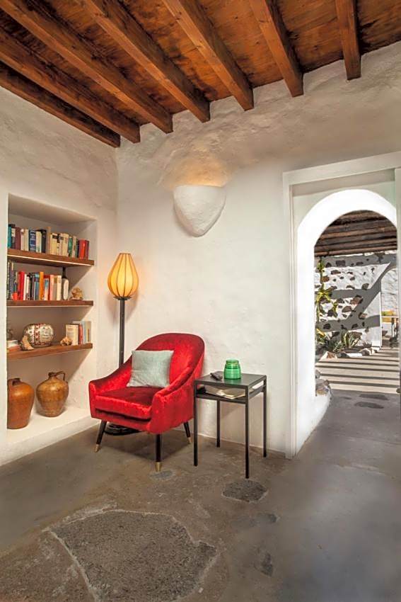 Los Lirios Hotel Rural - Adults Only