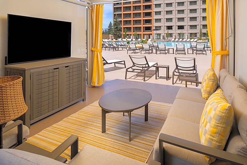 Golden Nugget Lake Tahoe Hotel & Casino