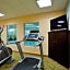 Holiday Inn Express Hotel & Suites Raleigh Sw - At Nc State