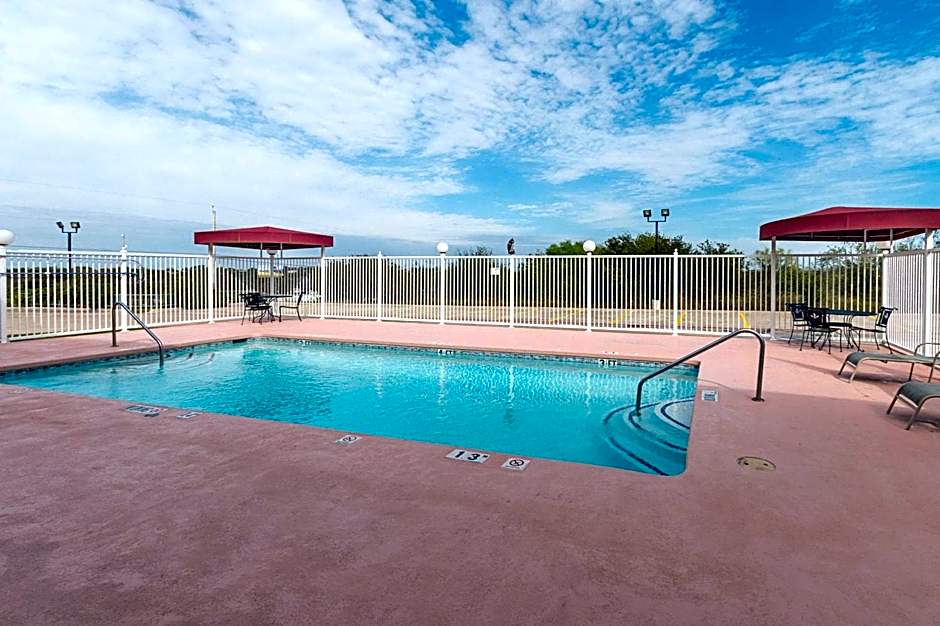 Quality Suites Temple I-35