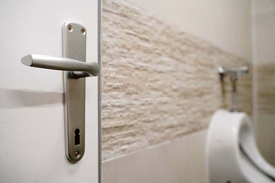 Planinarski dom ''Bijele stijene'' Mountain lodge