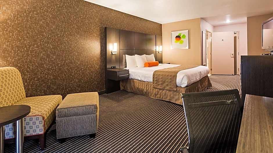 Best Western Plus Rama Inn