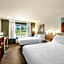 Spark by Hilton Freeport