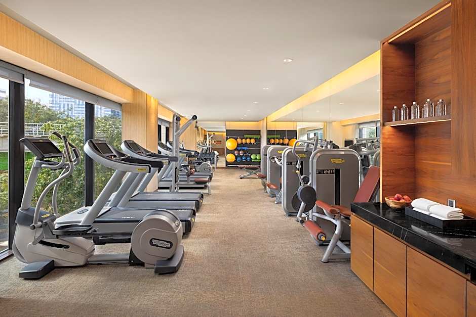 The Den Bengaluru, Lxr Hotels & Resorts