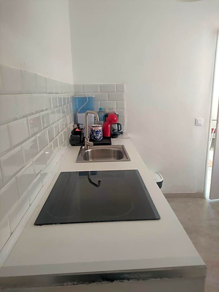 Alba 2 apartamento y Alba 3 habitación con baño