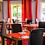 Logis Hotel le Petit Manoir Rest. la Tonnelle