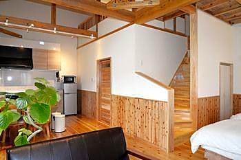 Nakijin Lodge Pensajoya