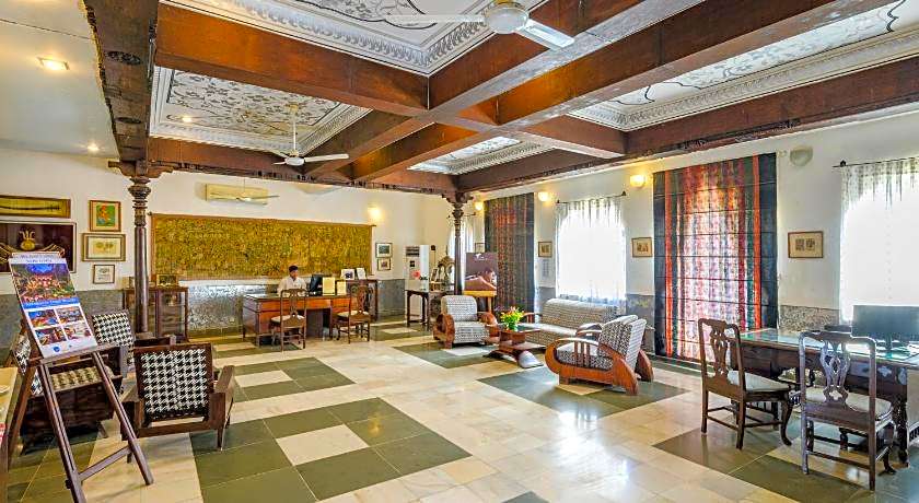 Neemrana Fort-Palace