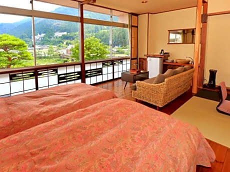 Twin Room with Tatami Area - Room Only Plan