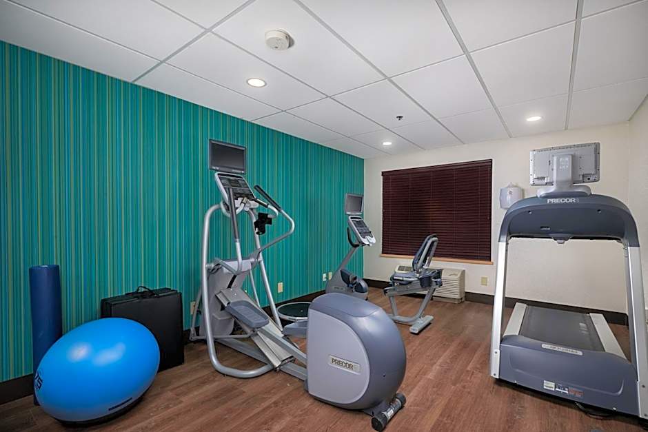 Holiday Inn Express Hotel & Suites Anniston/Oxford By IHG