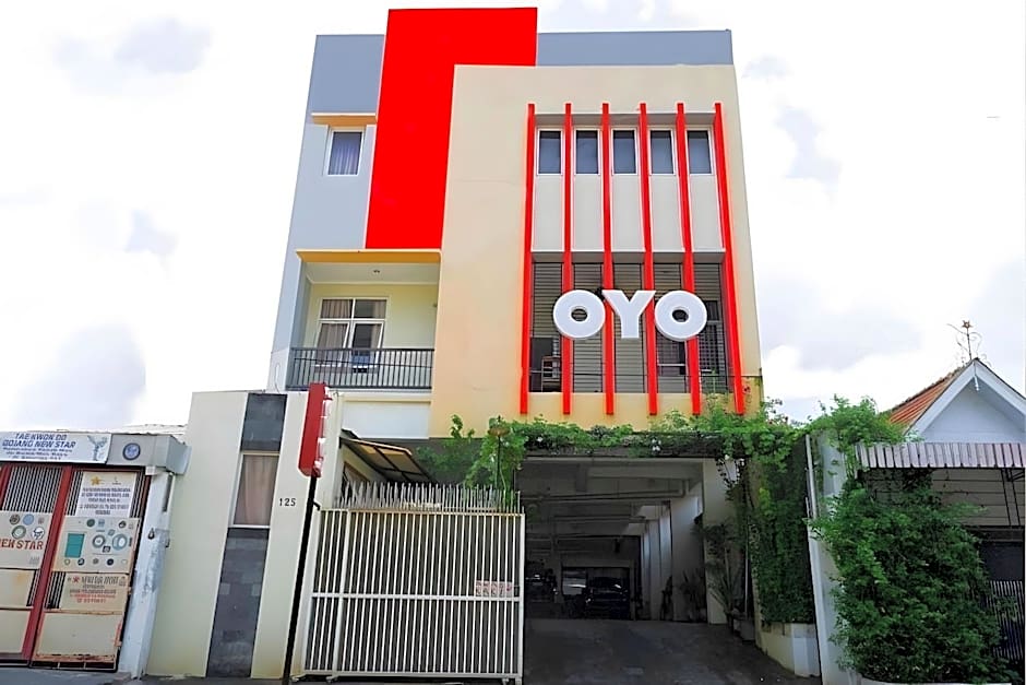 Super OYO 389 Sky Guesthouse