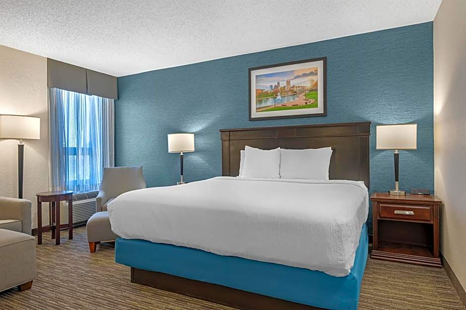 Best Western Plus Indianapolis North at Pyramids