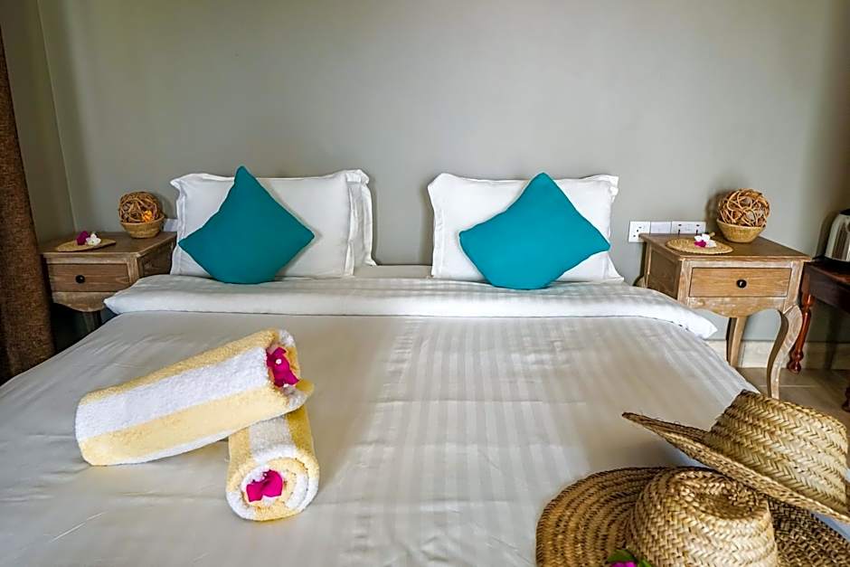 Aquamarina Hotel