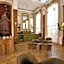 Plaza Camelinas Hotel