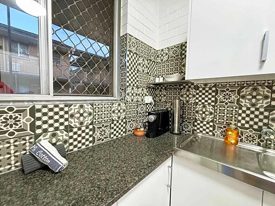 Central Subiaco Oasis 1 Bedroom Unit