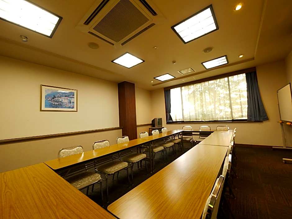 Hotel Route Inn Takasakieki Nishiguchi