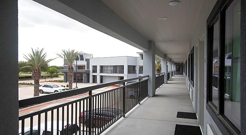 House Hotel