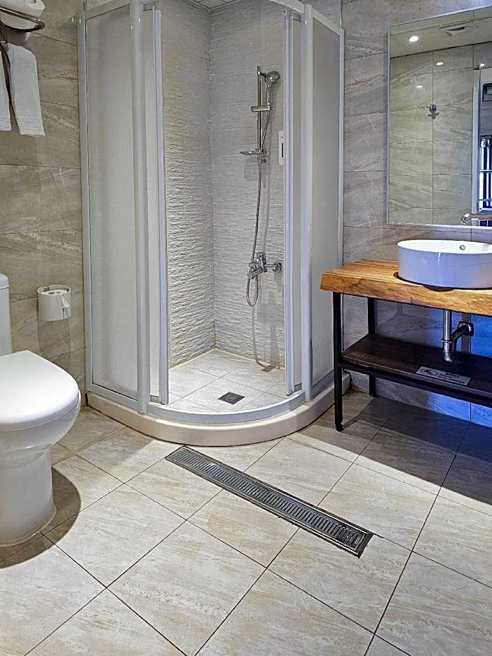 CHECK inn Yilan LuoDong