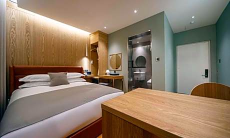 Deluxe Terrace Double Room
