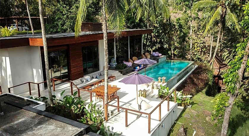 Em Hill Estate Lombok