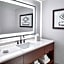 Cumberland House Knoxville, Tapestry Collection by Hilton