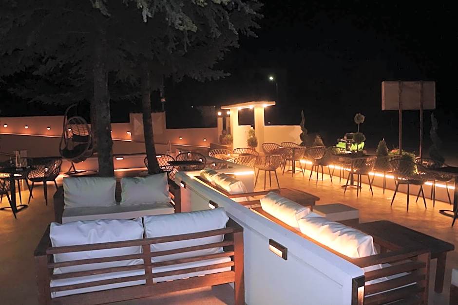 Hotel Konaki