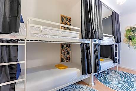 Bed in 6-Bed Mixed Dormitory Room