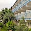 Uyum Hotel