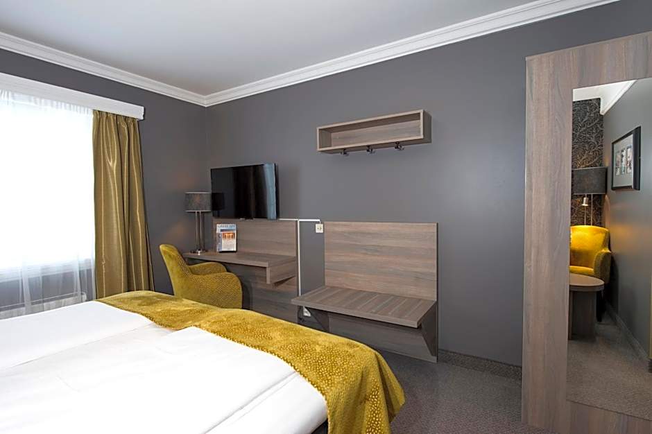 Dr. Holms Hotel