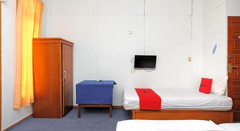 RedDoorz Syariah @ Panglima Nyak Makam Aceh 2