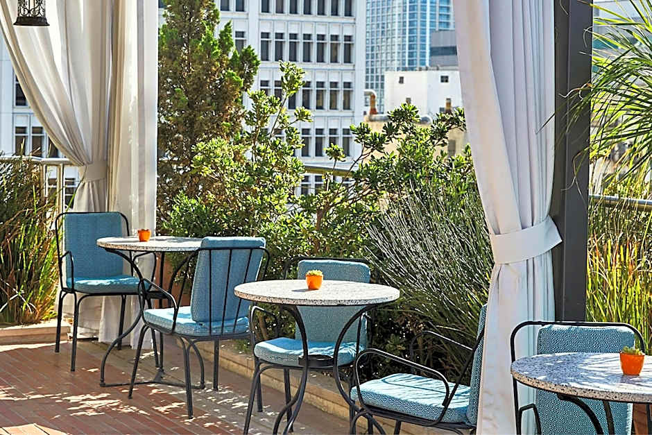 Hotel Per La, Autograph Collection