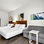Spark by Hilton Macon North
