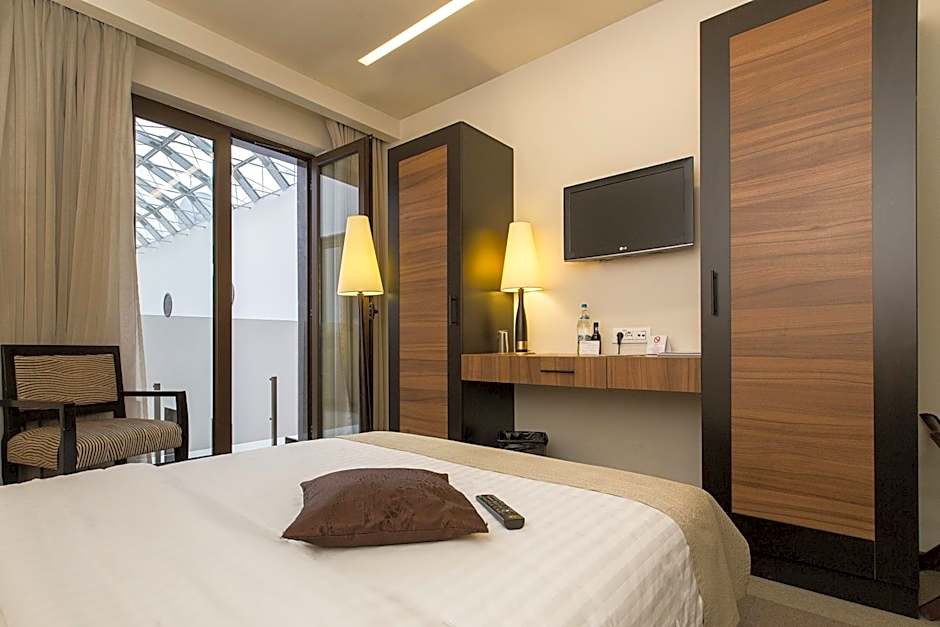 Europa Royale Bucharest