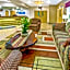 Days Inn & Suites by Wyndham Gresham