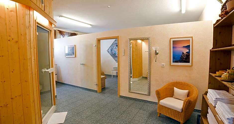 Fairway Hotel