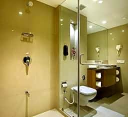 Express Towers Hotel