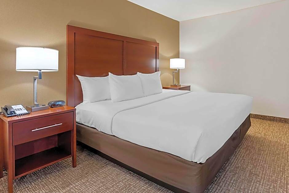 Comfort Inn Marina on the Monterey Bay